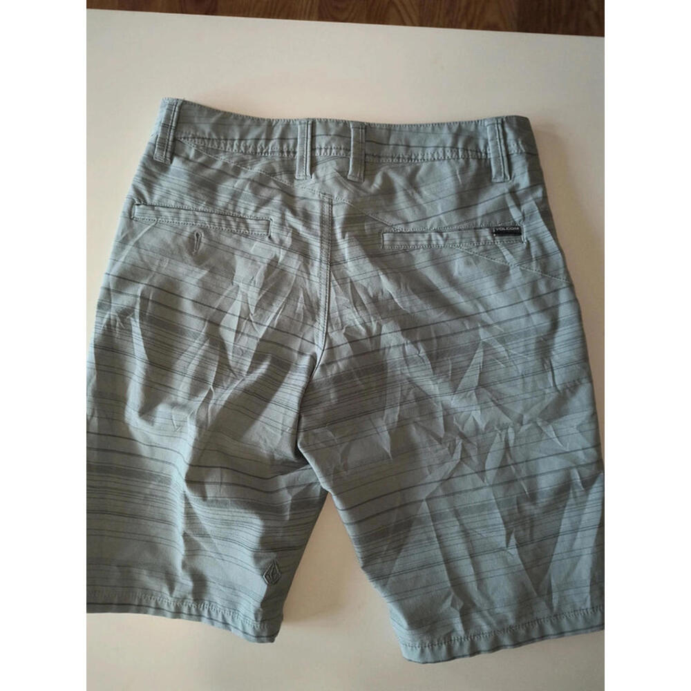 Volcom Shorts - Picture 4 of 4